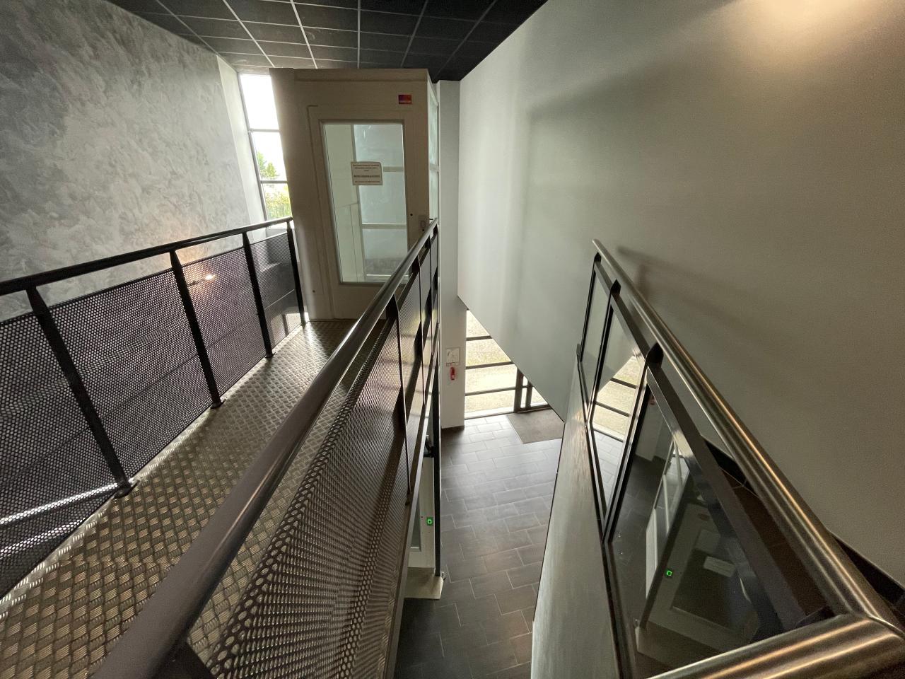 Vente bureau Montbonnot-Saint-Martin Isère OVBUR2641721 1