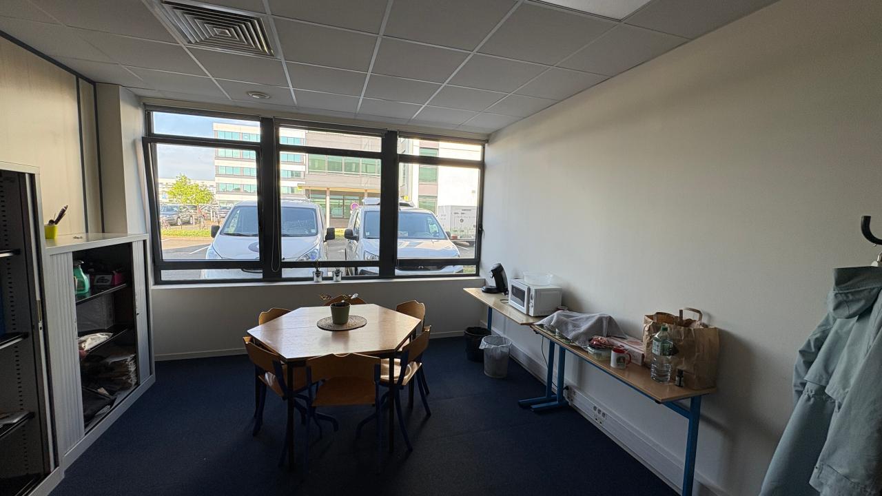 Location bureau Tours Indre-et-Loire OLBUR2311847 3