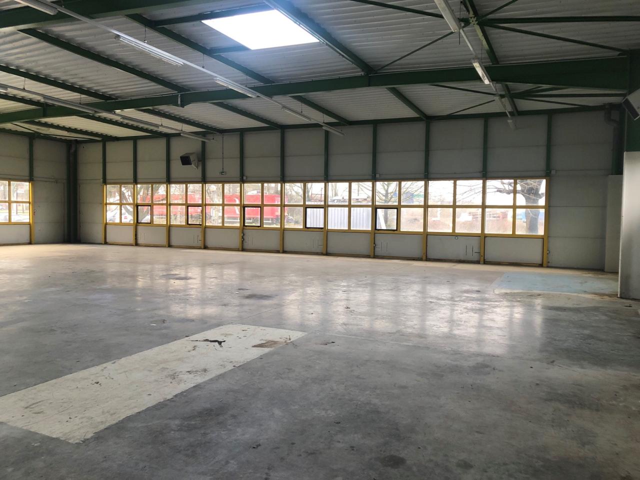 Location local d'activité Saint Thibault des Vignes Seine-et-Marne OLACT2425528 2