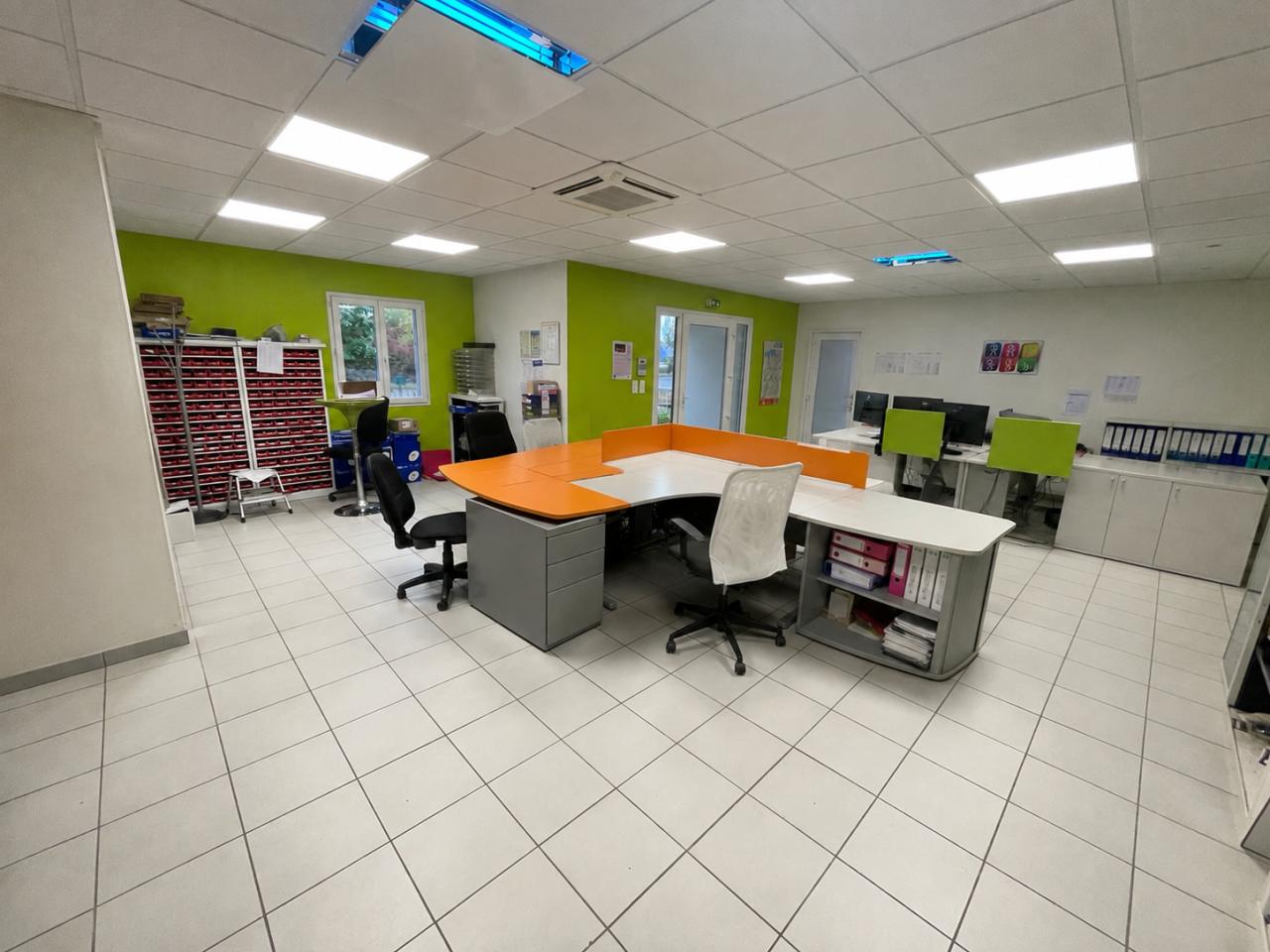 Vente local d'activité Bourgbarré Ille-et-Vilaine OVACT2645521