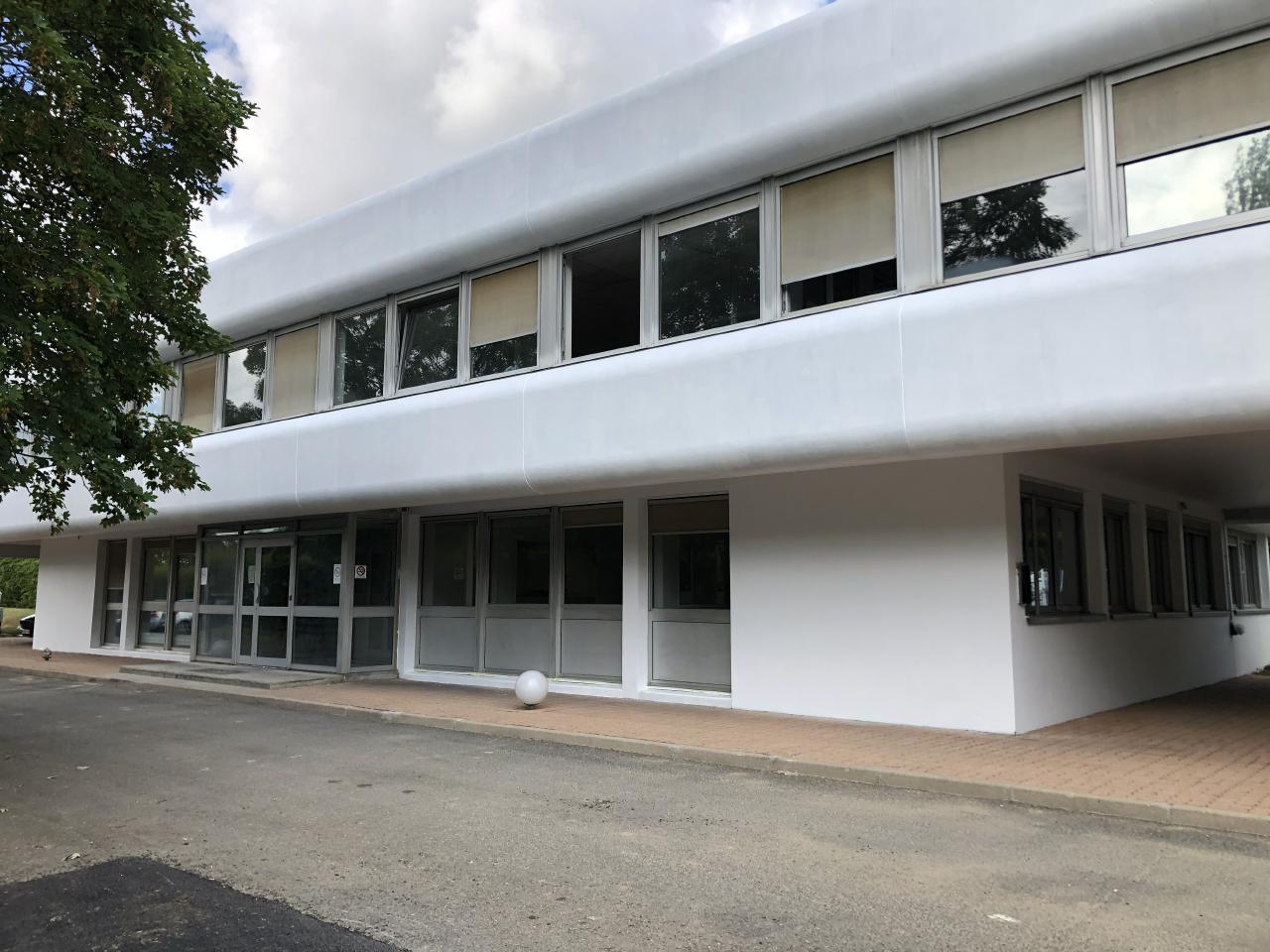 Location entrepôt classe b Tremblay-en-France Seine-Saint-Denis OLLOG2423147 1