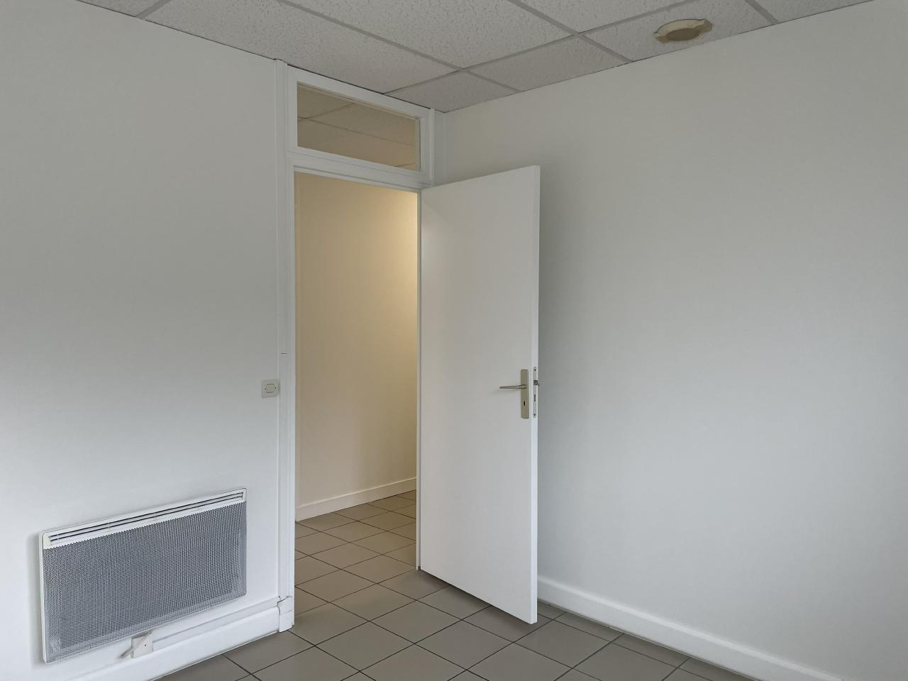 Location bureau Fleury-les-Aubrais Loiret OLBUR2420107 3
