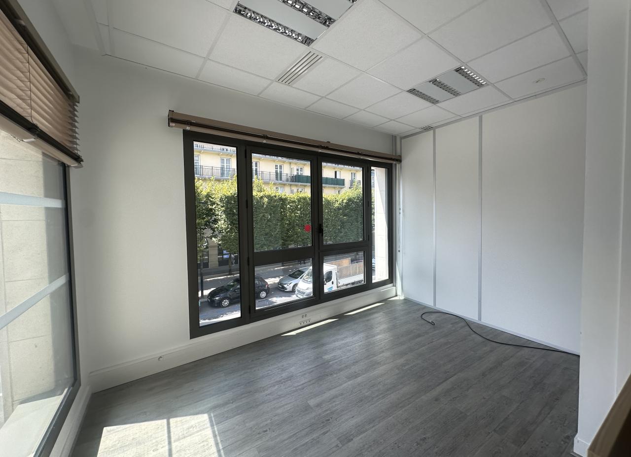 Location bureau Chessy Seine-et-Marne OLBUR2645319 3
