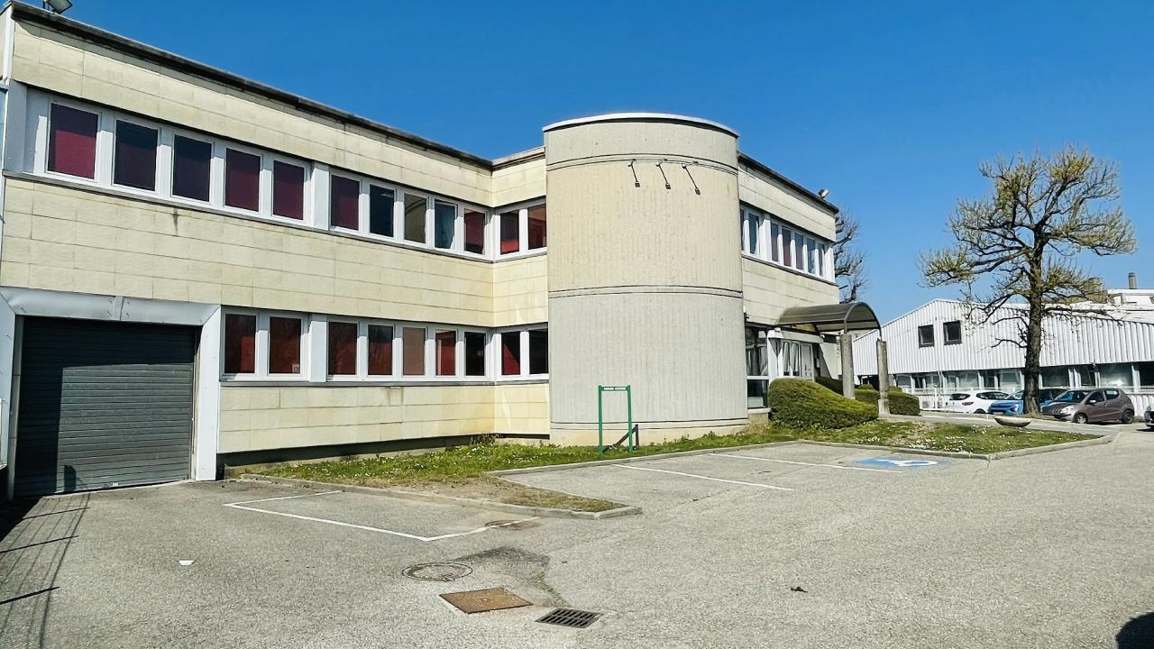 Location bureau Échirolles Isère OLBUR2200780 2