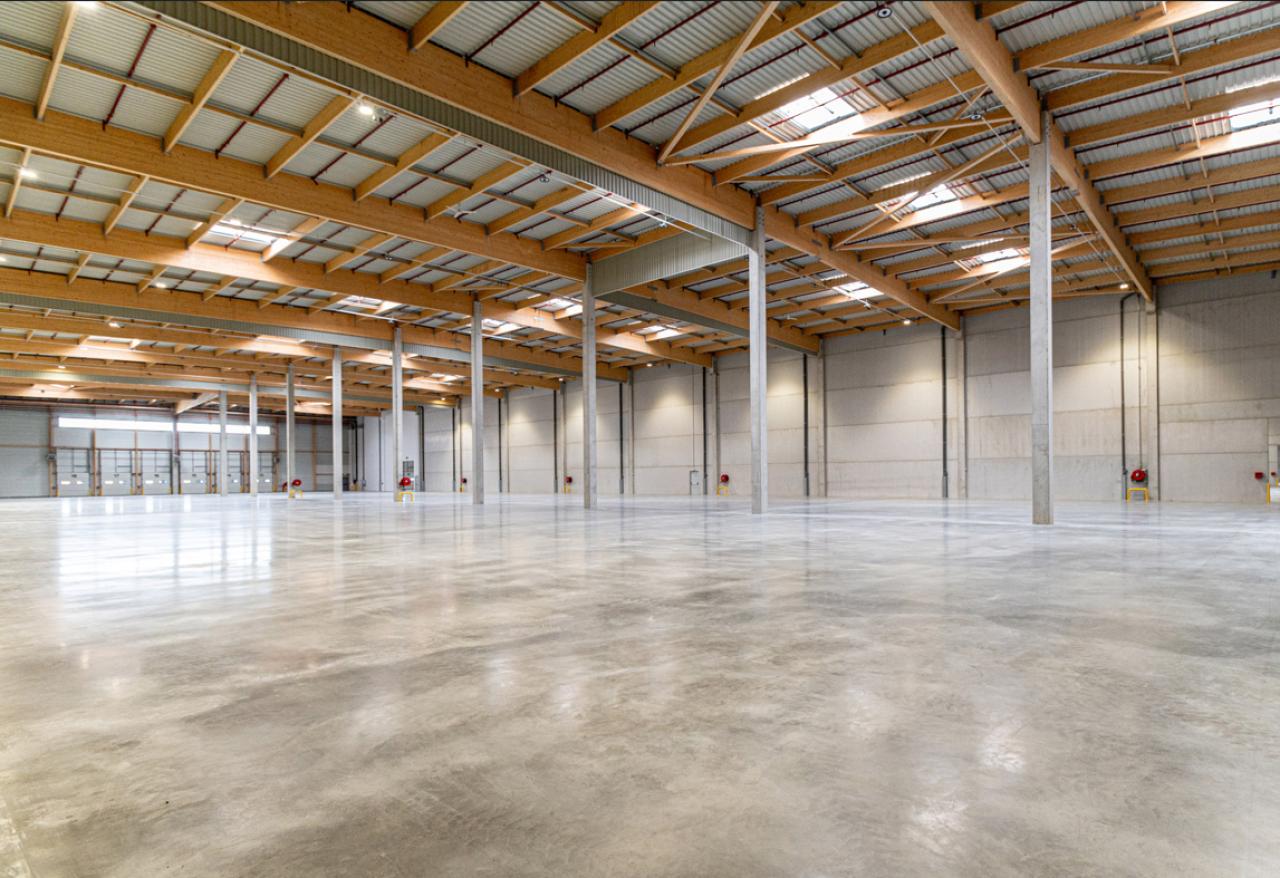 Location entrepôt classe a Sainte-Hermine Vendée OLLOG2118016 1