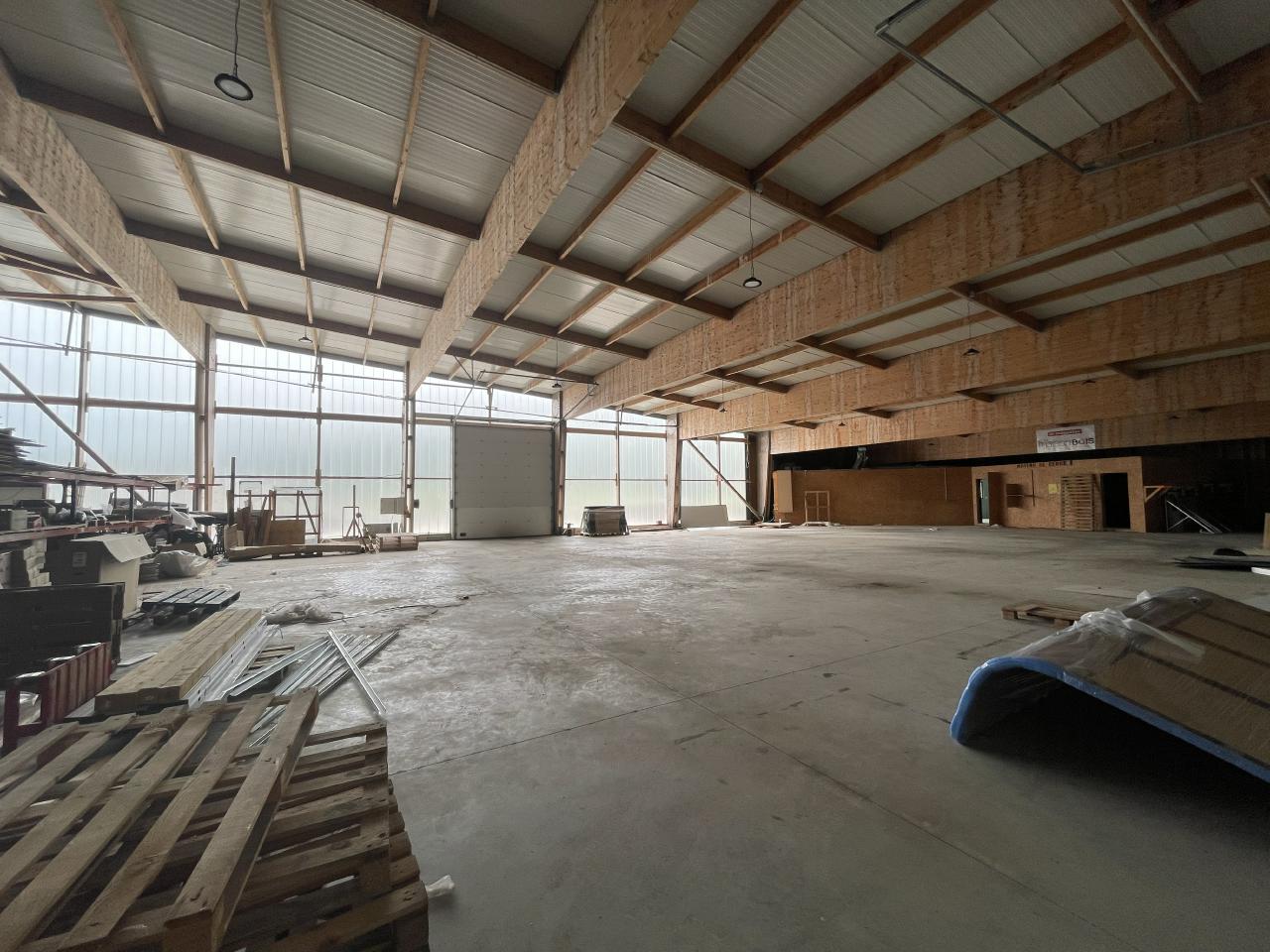 Location bureau Cessens Savoie OLBUR2421406 2