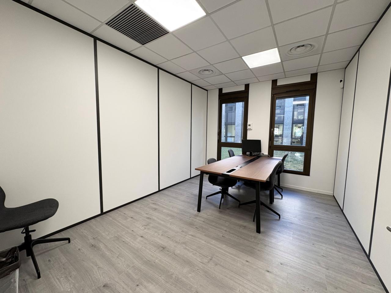 Location bureau Montigny-le-Bretonneux Yvelines OLBUR2645279 2