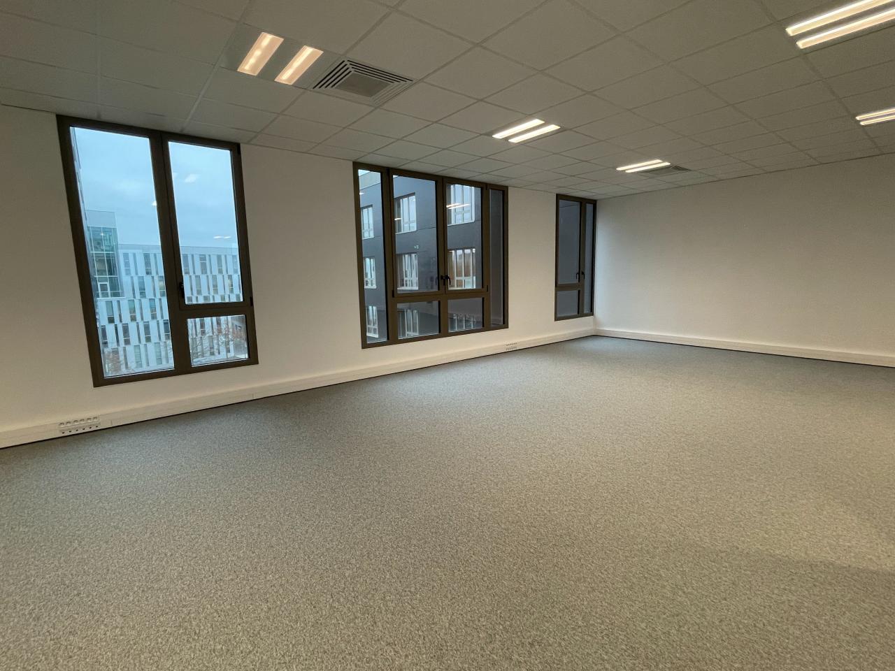 Location bureau Cesson-Sévigné Ille-et-Vilaine OLBUR2428288 3