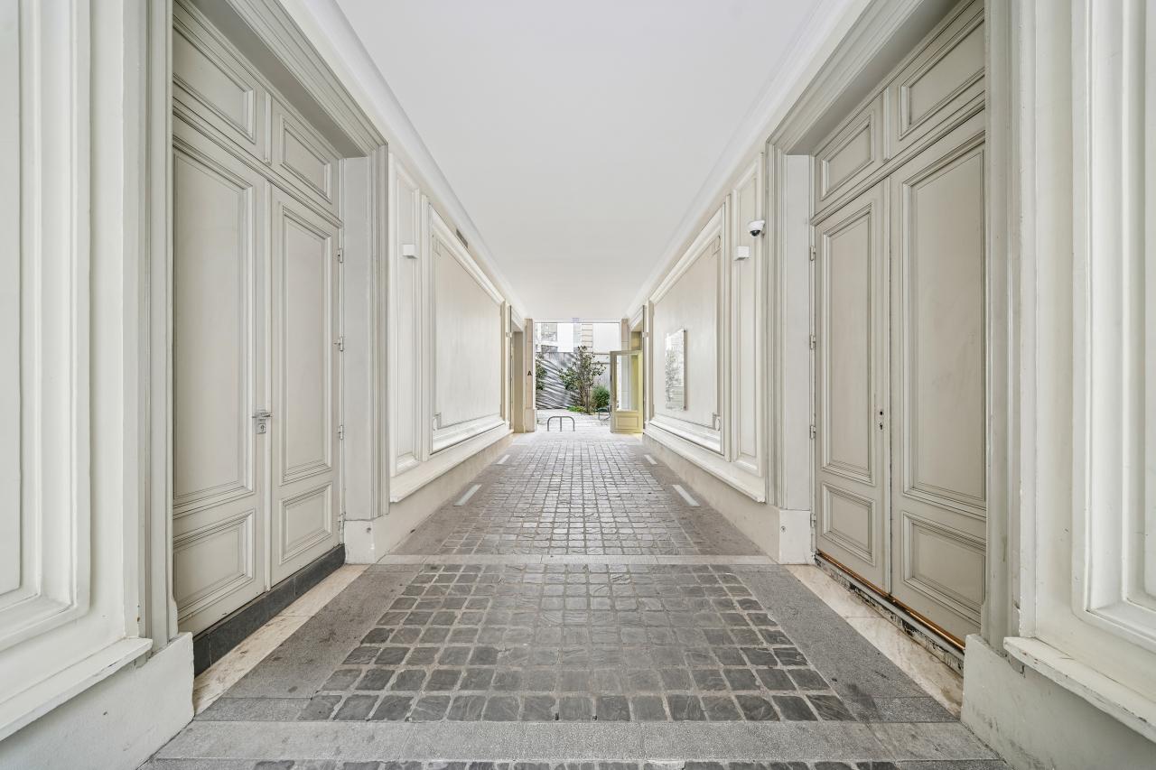 Location bureau Paris OLBUR2426396 1