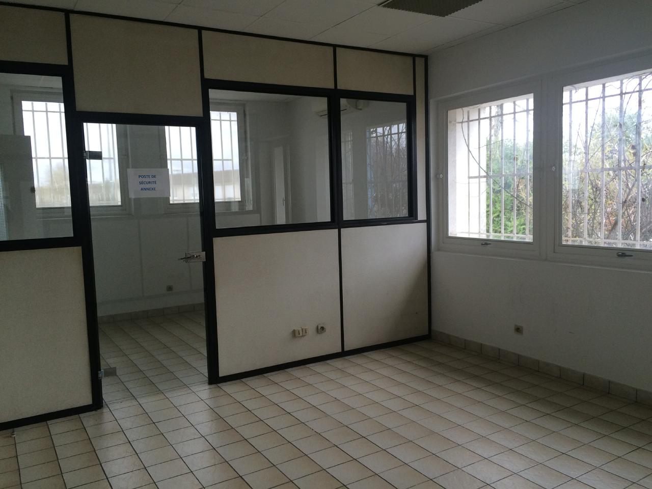 Location local d'activité Vaux-le-Pénil Seine-et-Marne OLACT2002704 4