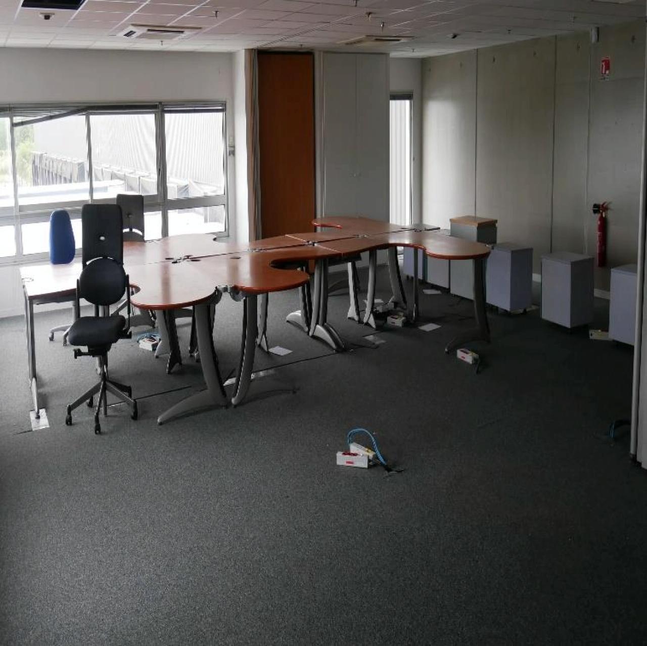 Location entrepôt classe a Saint-Cyr-sur-Loire Indre-et-Loire OLLOG2428533 2