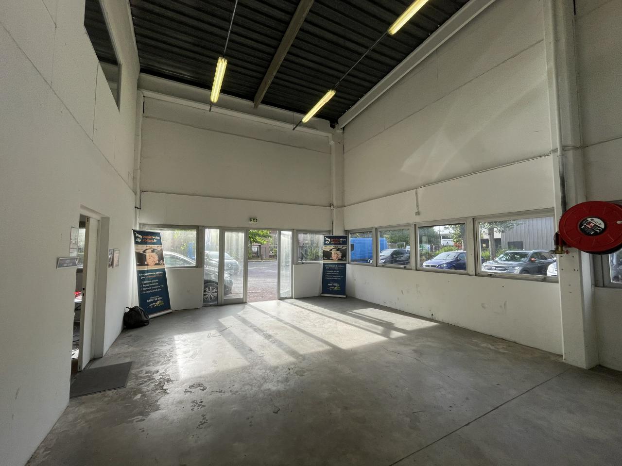 Location local d'activité Montigny-le-Bretonneux Yvelines OLACT2316364 4