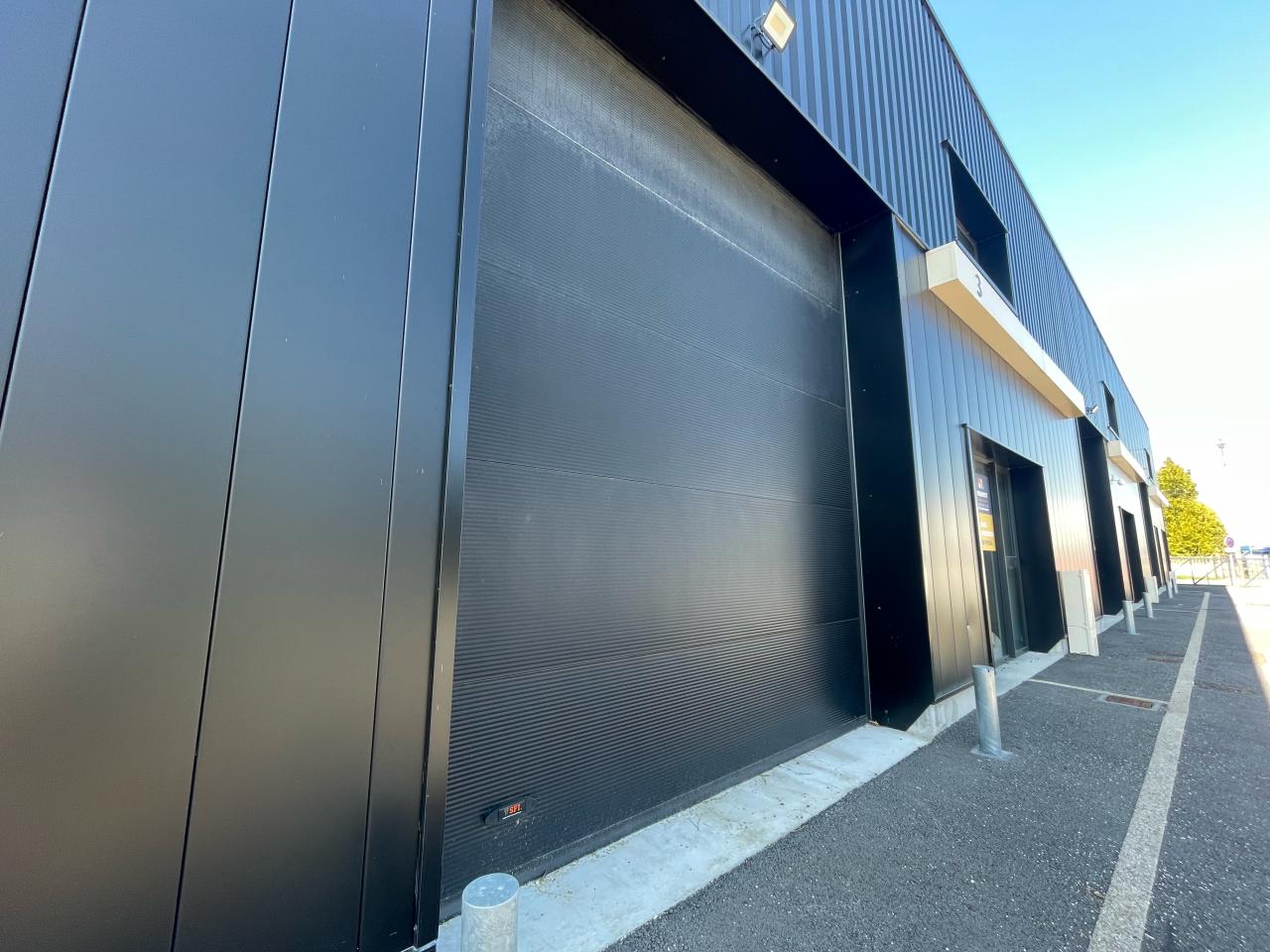 Vente local d'activité Châteaubourg Ille-et-Vilaine OVACT2427873 2