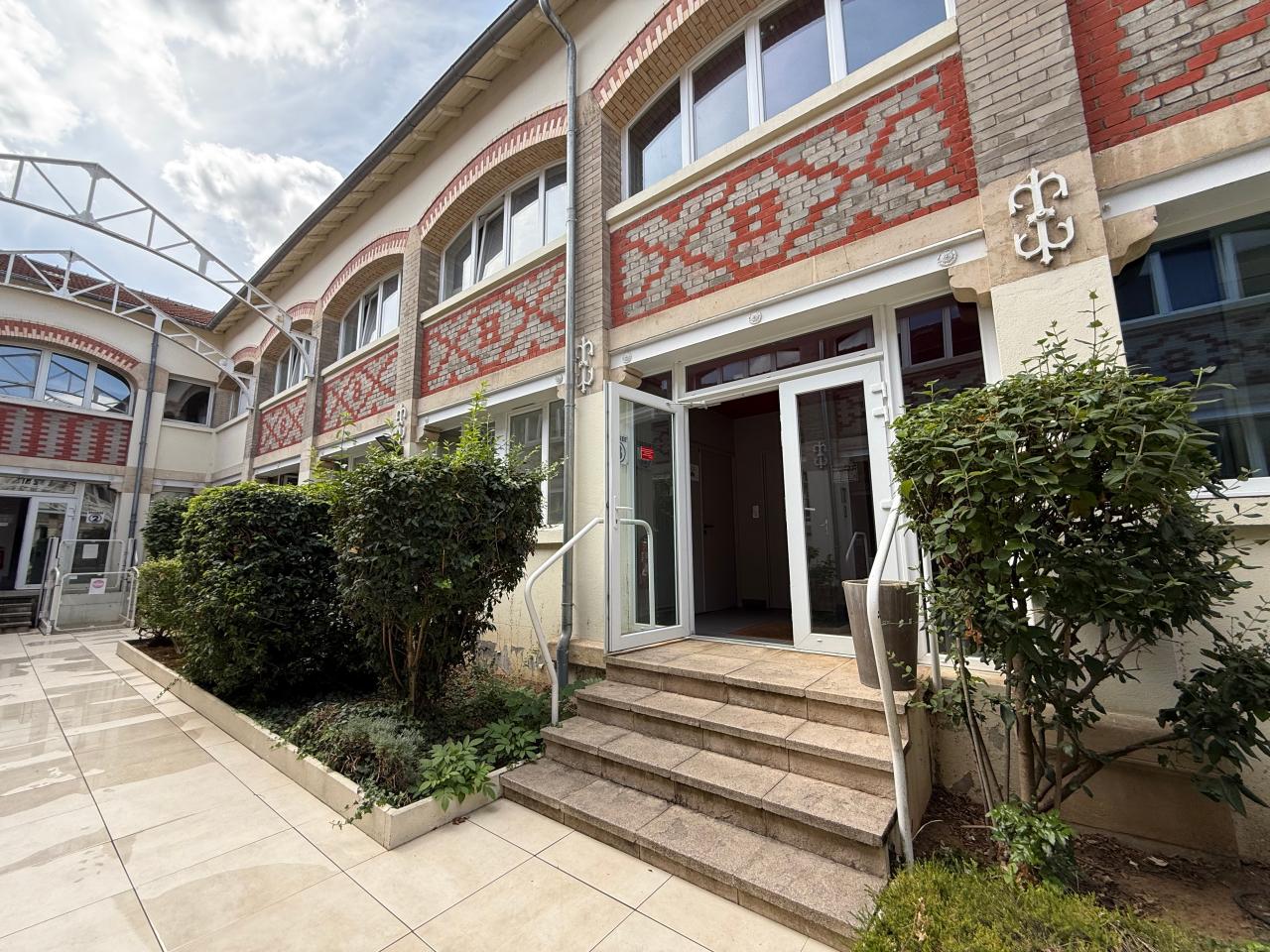 Location bureau Nancy Meurthe-et-Moselle OLBUR2111823 2