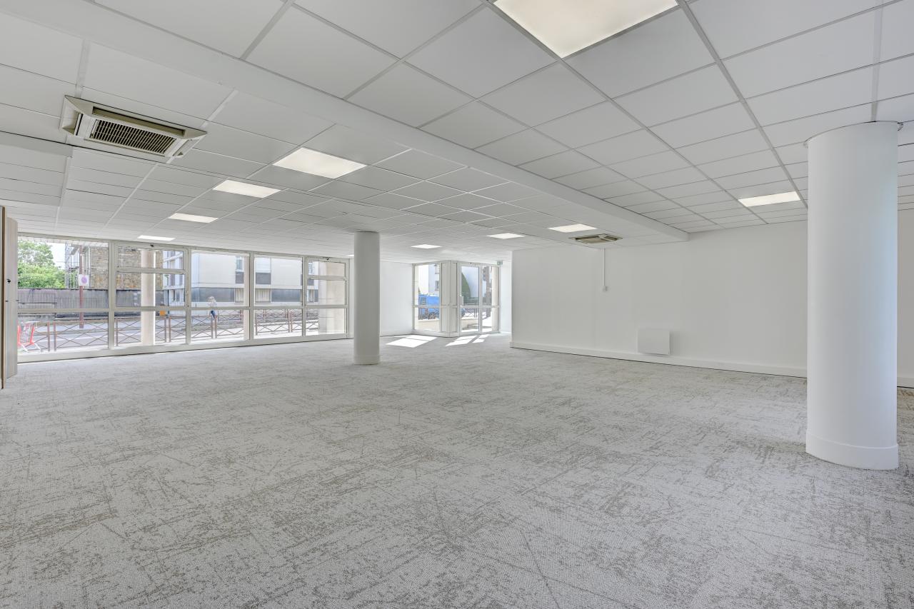 Vente bureau Versailles Yvelines OVBUR2642261 1