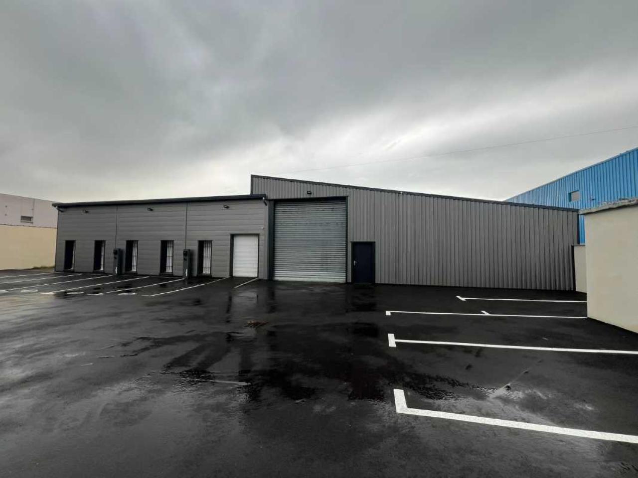 Vente local d'activité Vaulx-en-Velin Rhône OVACT2535288