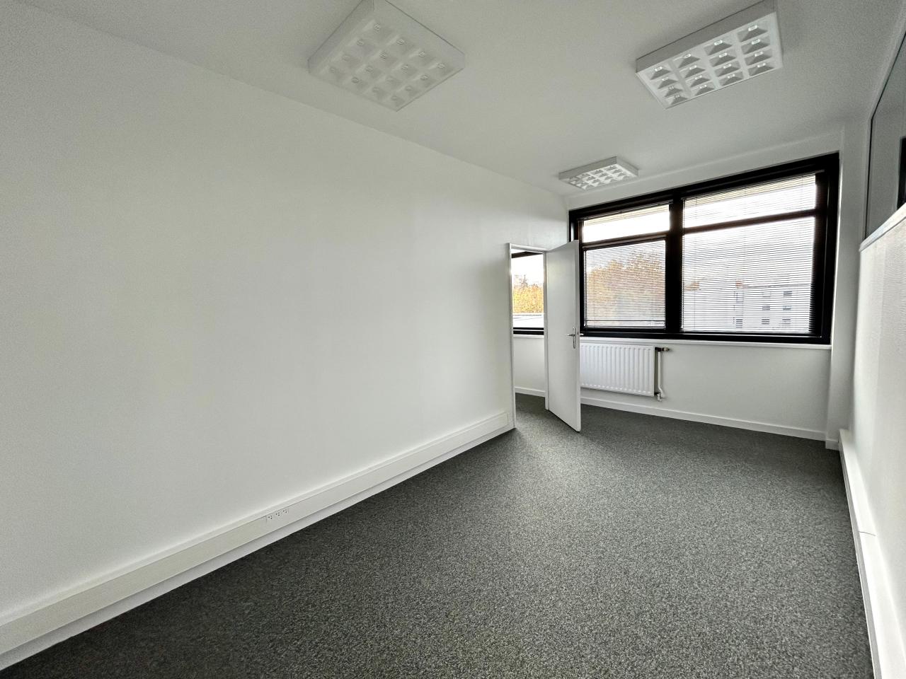 Location bureau Rennes Ille-et-Vilaine OLBUR2424355 4