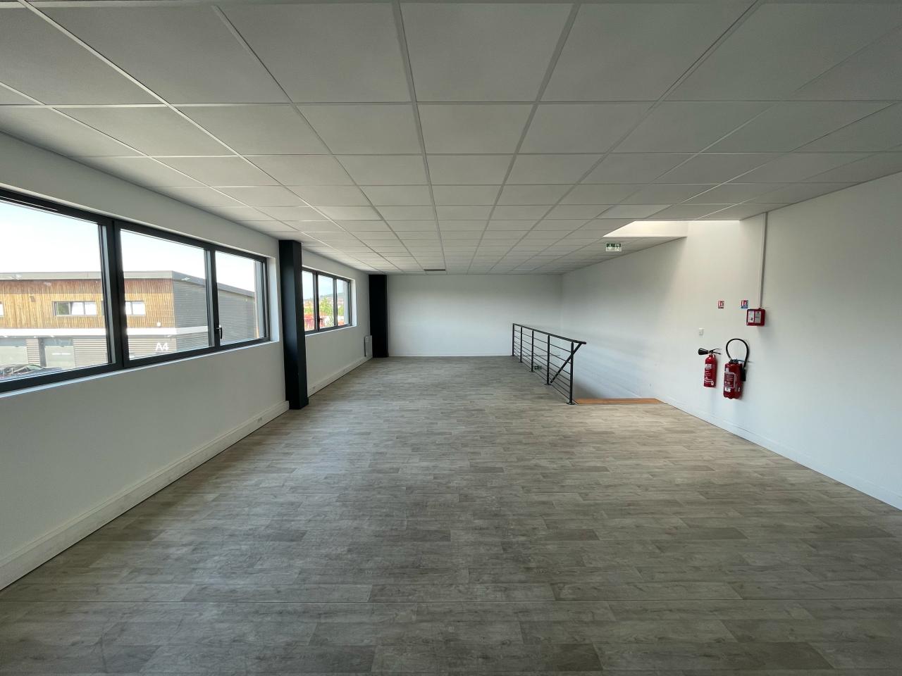 Location local d'activité Cormeilles-en-Parisis Val-d'Oise OLACT2537174 3