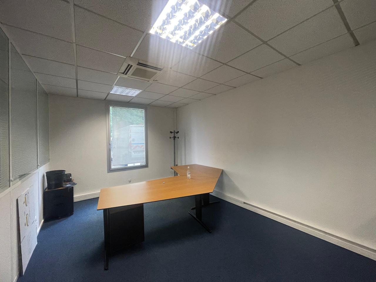 Location bureau Pessac Gironde OLBUR2638473 4