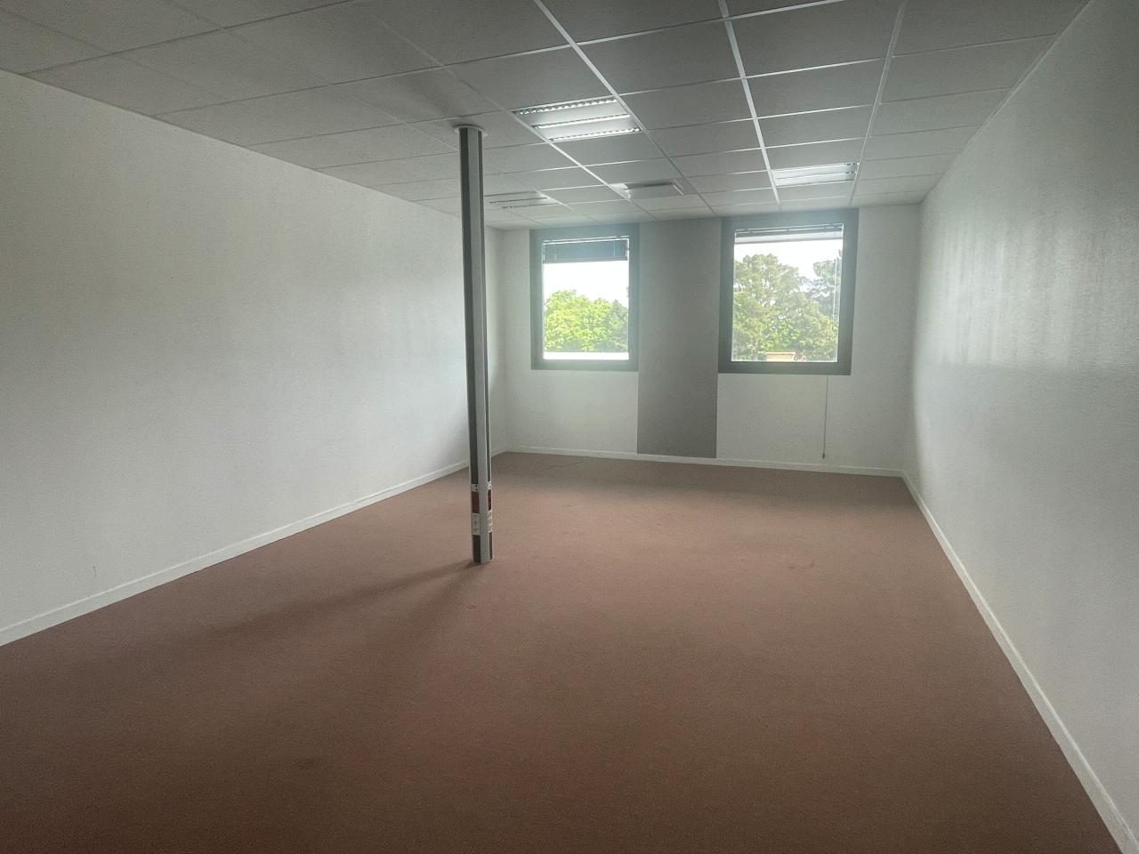 Location bureau Rennes Ille-et-Vilaine OLBUR2428641 3