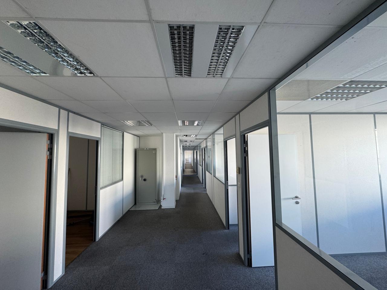 Location bureau Marseille Bouches-du-Rhône OLBUR2115213 3