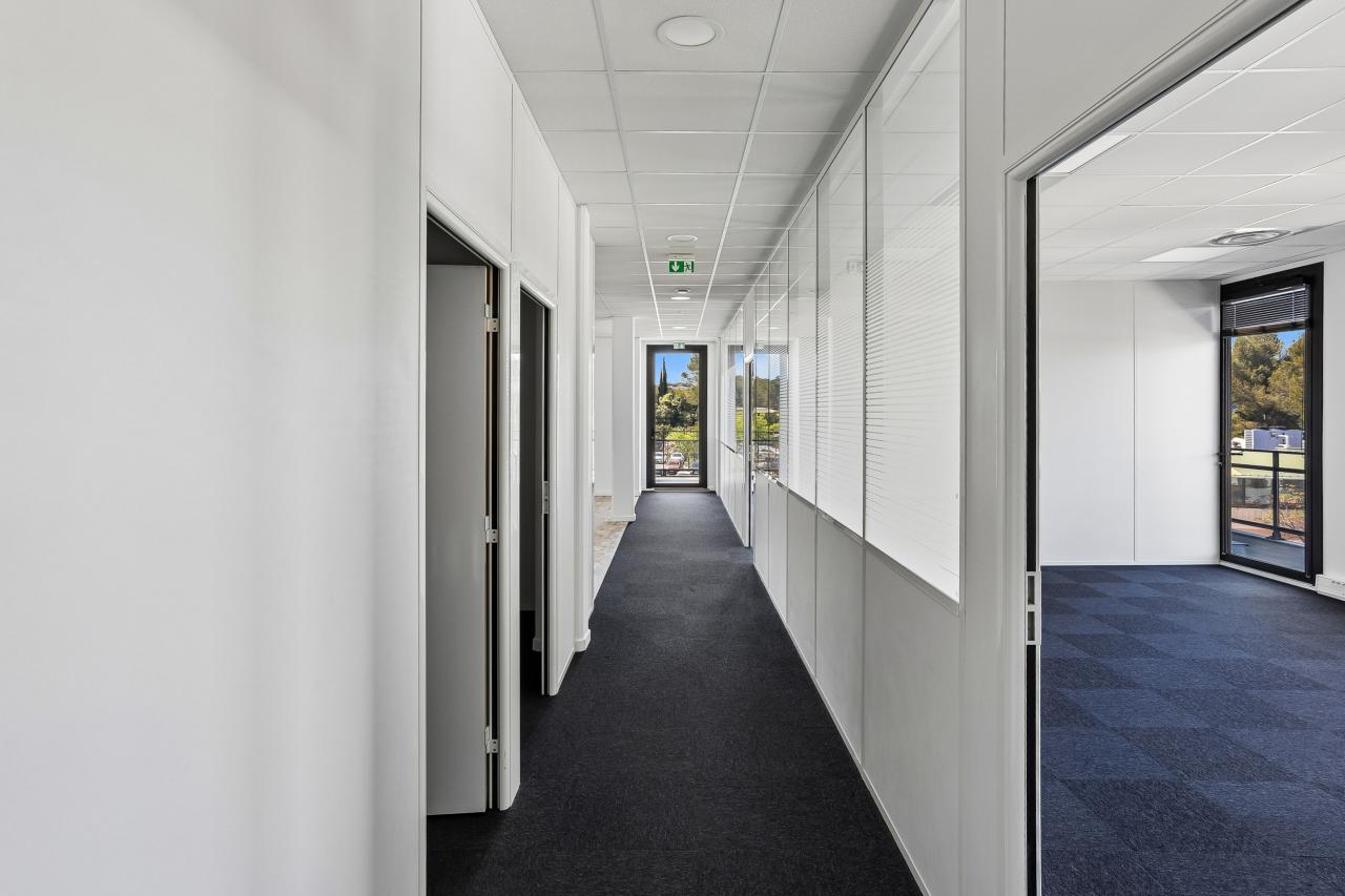 Location bureau Aix-en-Provence Bouches-du-Rhône OLBUR2115137 1