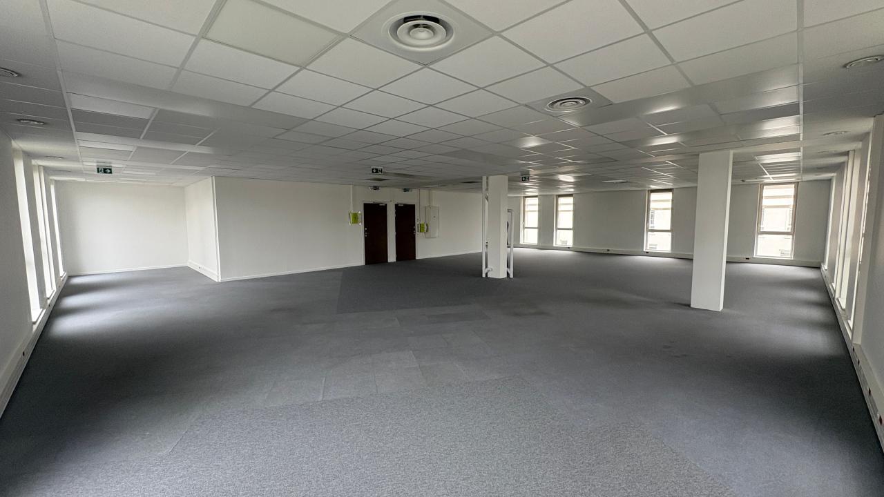 Location bureau Tours Indre-et-Loire OLBUR2427808 3