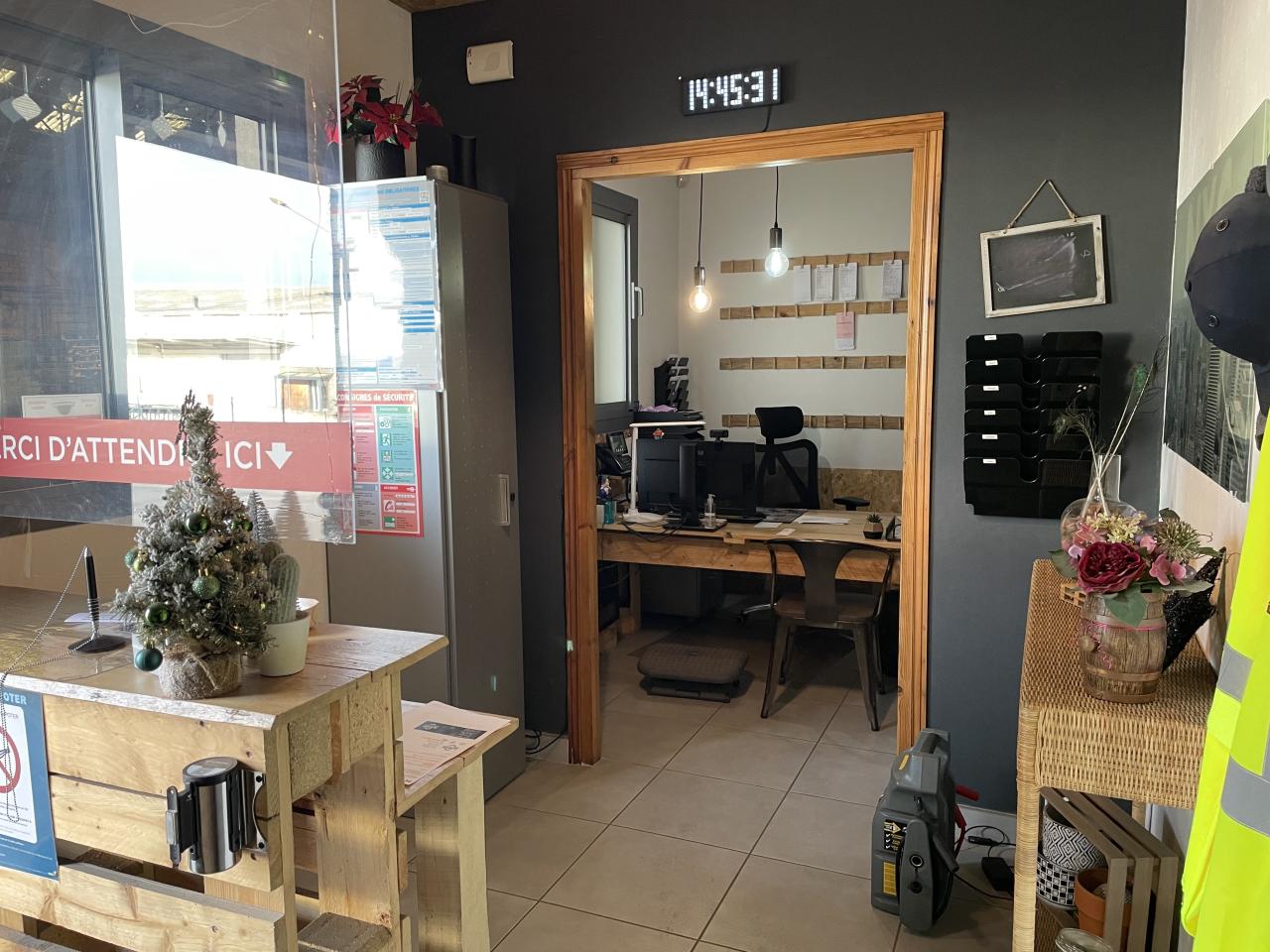 Location local d'activité Saint-Jean-de-la-Ruelle Loiret OLACT2638189 1