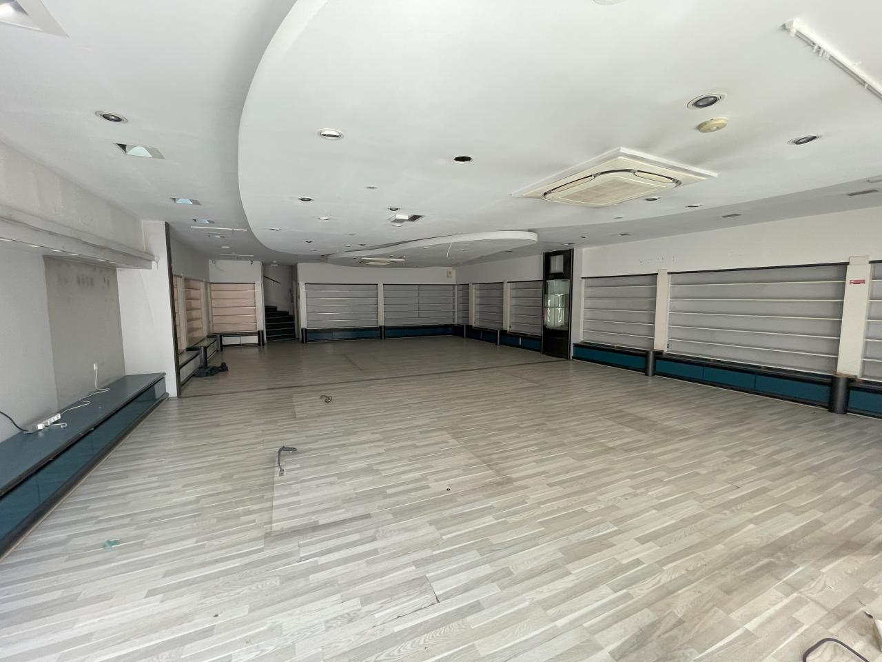 Location commerce Aix-les-Bains Savoie OLCOM2642091 1