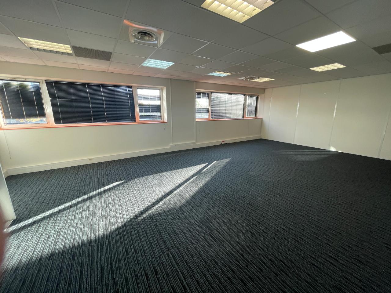 Location bureau Rennes Ille-et-Vilaine OLBUR2427414 4