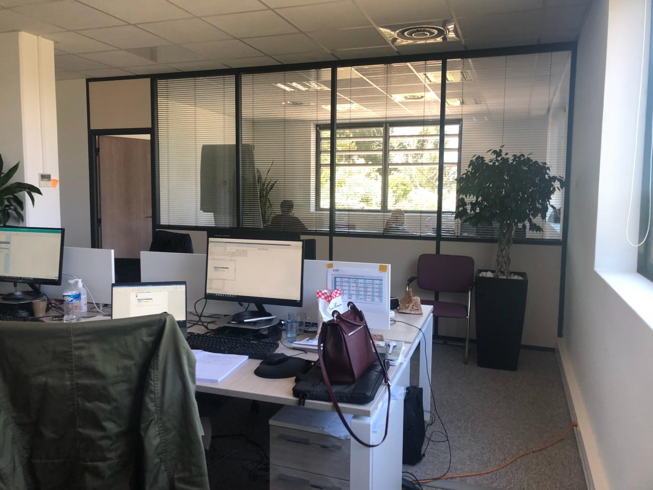 Location bureau Aix-en-Provence Bouches-du-Rhône OLBUR2528814 2