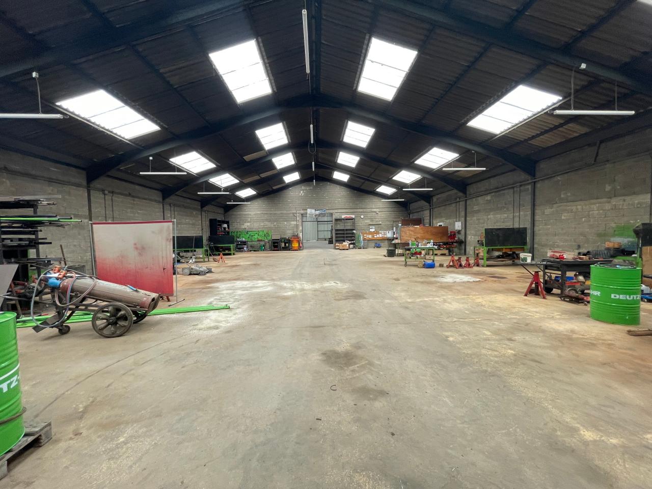 Vente local d'activité Le Rheu Ille-et-Vilaine OVACT2533921 1