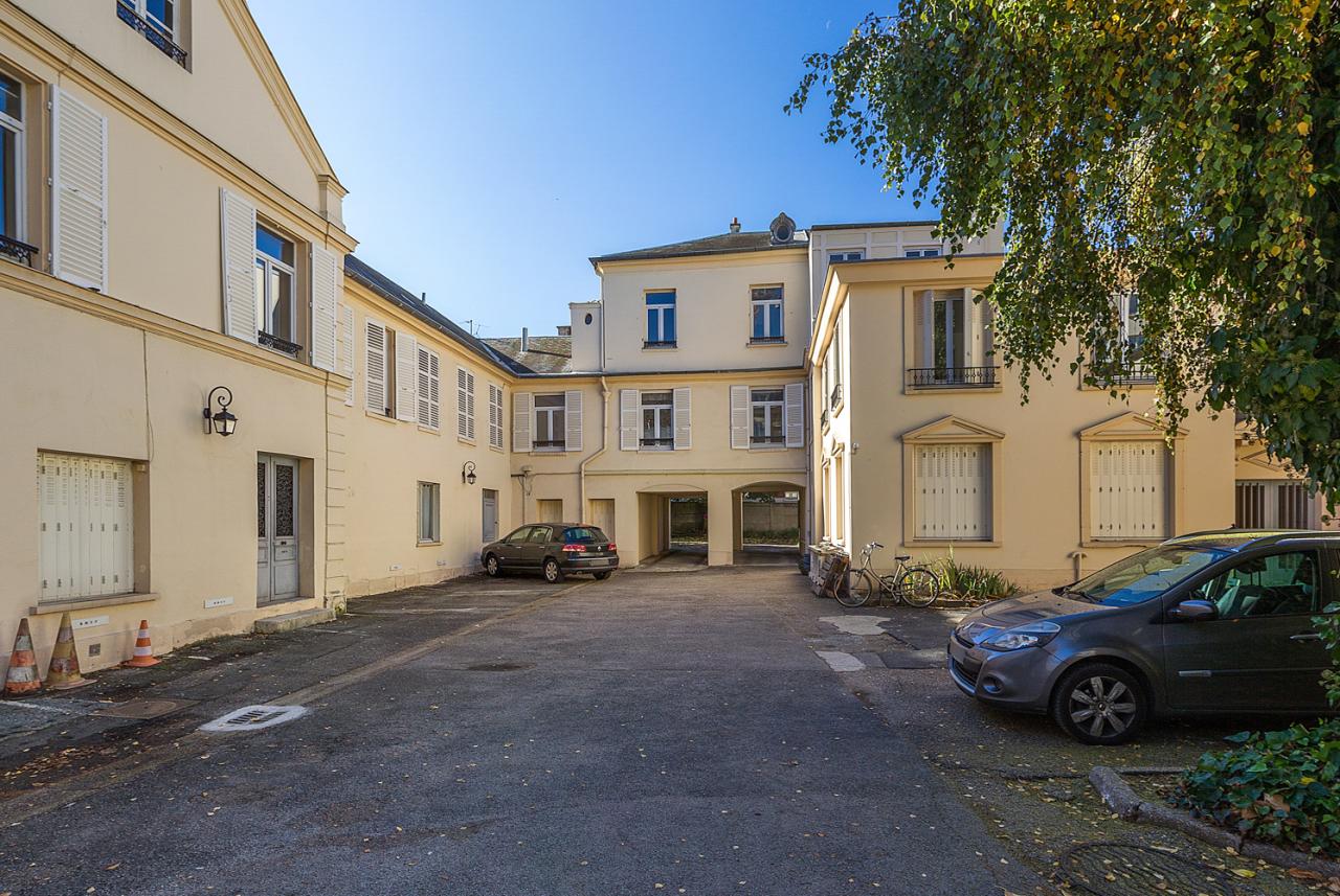 Location bureau Versailles Yvelines OLBUR2536088 2