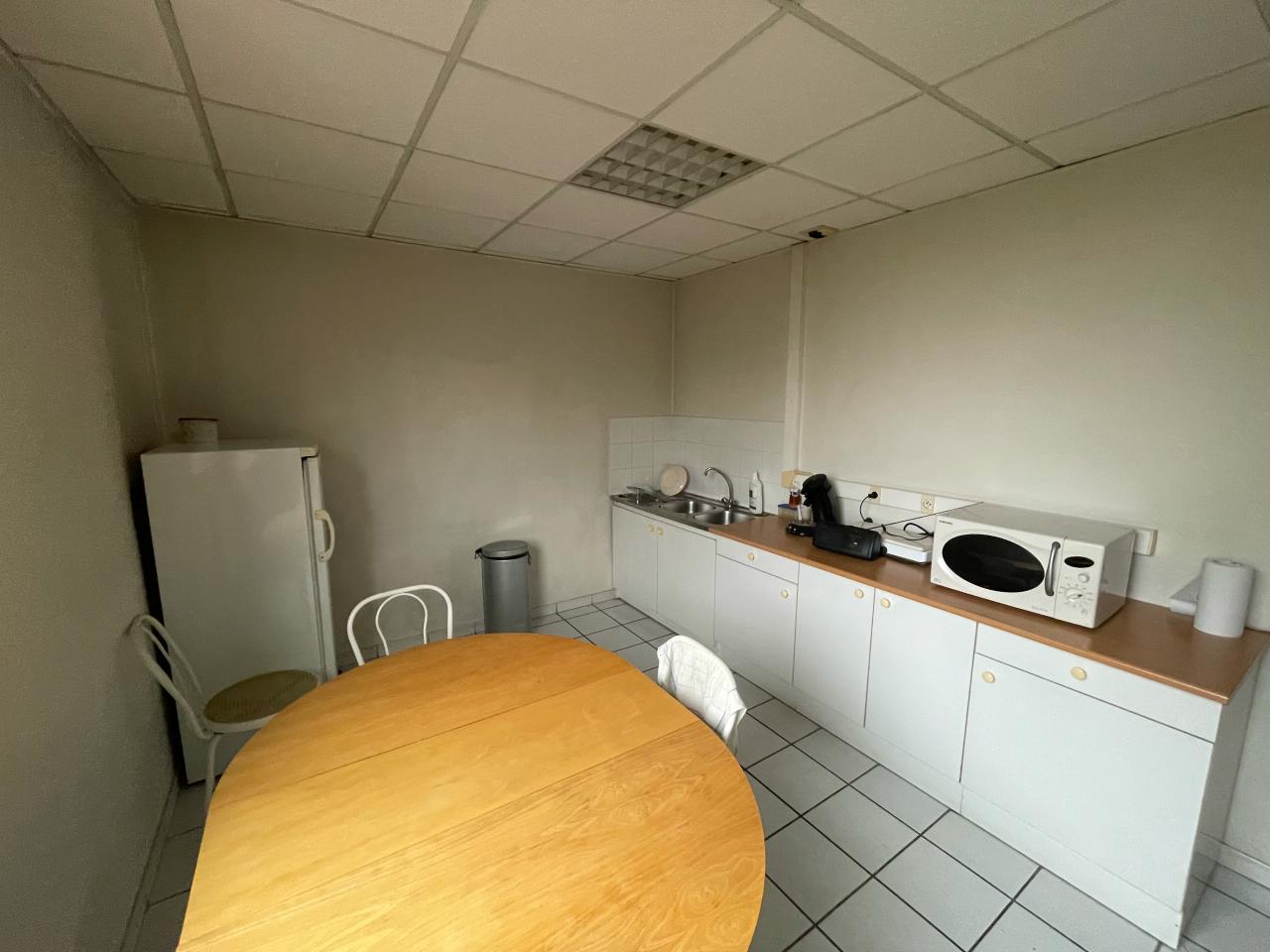 Vente local d'activité Saint-Ouen-l'Aumône Val-d'Oise OVACT2528975 3