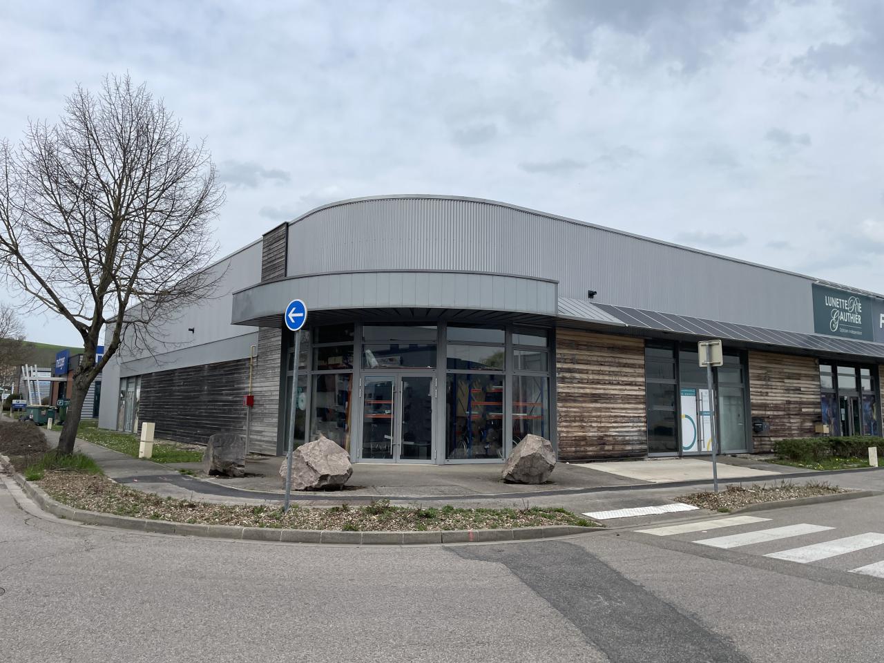 Vente commerce Essey-lès-Nancy Meurthe-et-Moselle OVCOM2531154 1