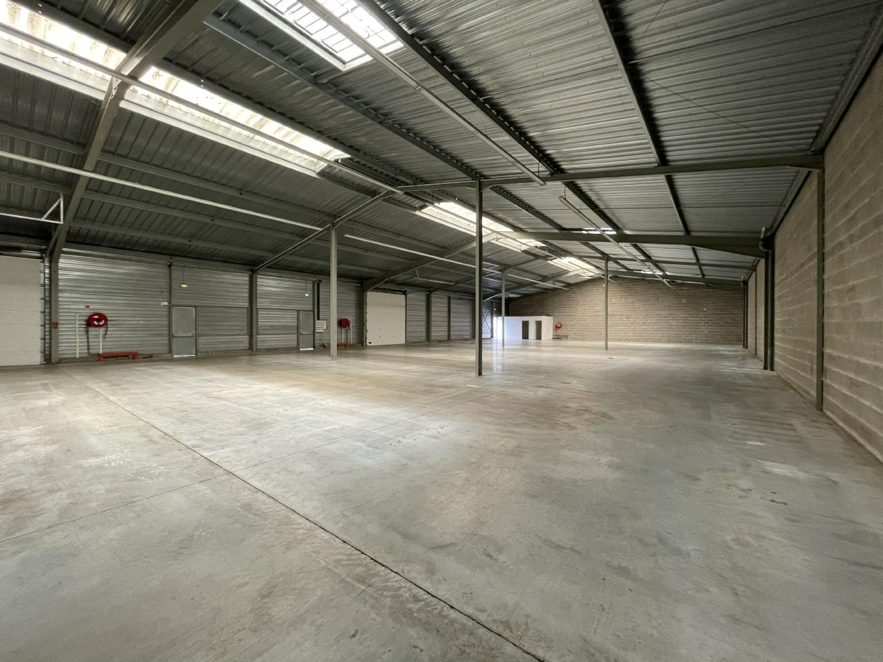 Vente local d'activité Notre-Dame-d'Oé Indre-et-Loire OVACT2422508 4