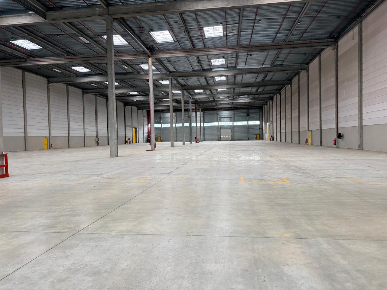Location entrepôt classe a Châtres Seine-et-Marne OLLOG2537716 4