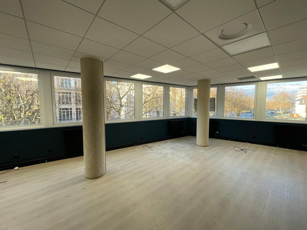 Location bureau Chambéry Savoie OLBUR2536106