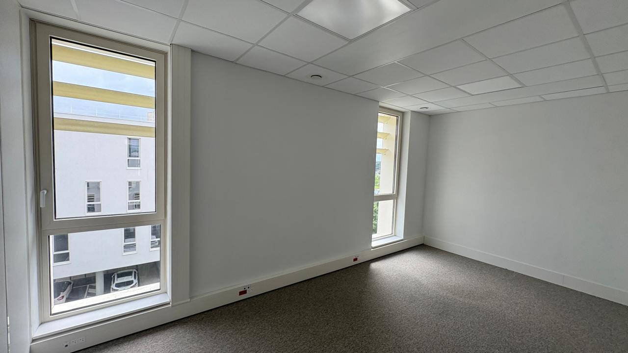 Location bureau Tours Indre-et-Loire OLBUR2641547 3