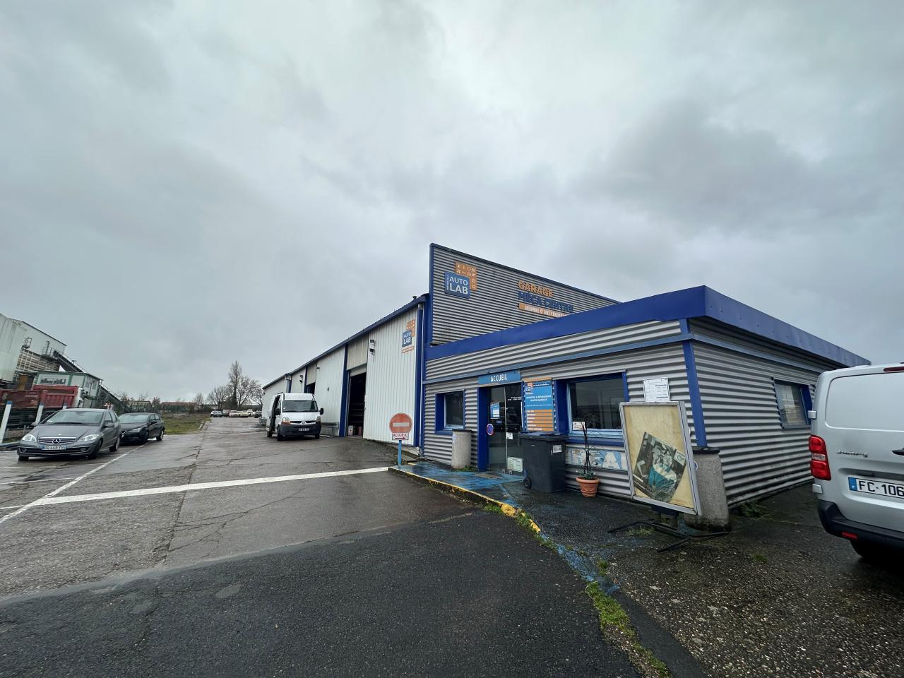 Location local d'activité Joué-lès-Tours Indre-et-Loire OLACT2203167
