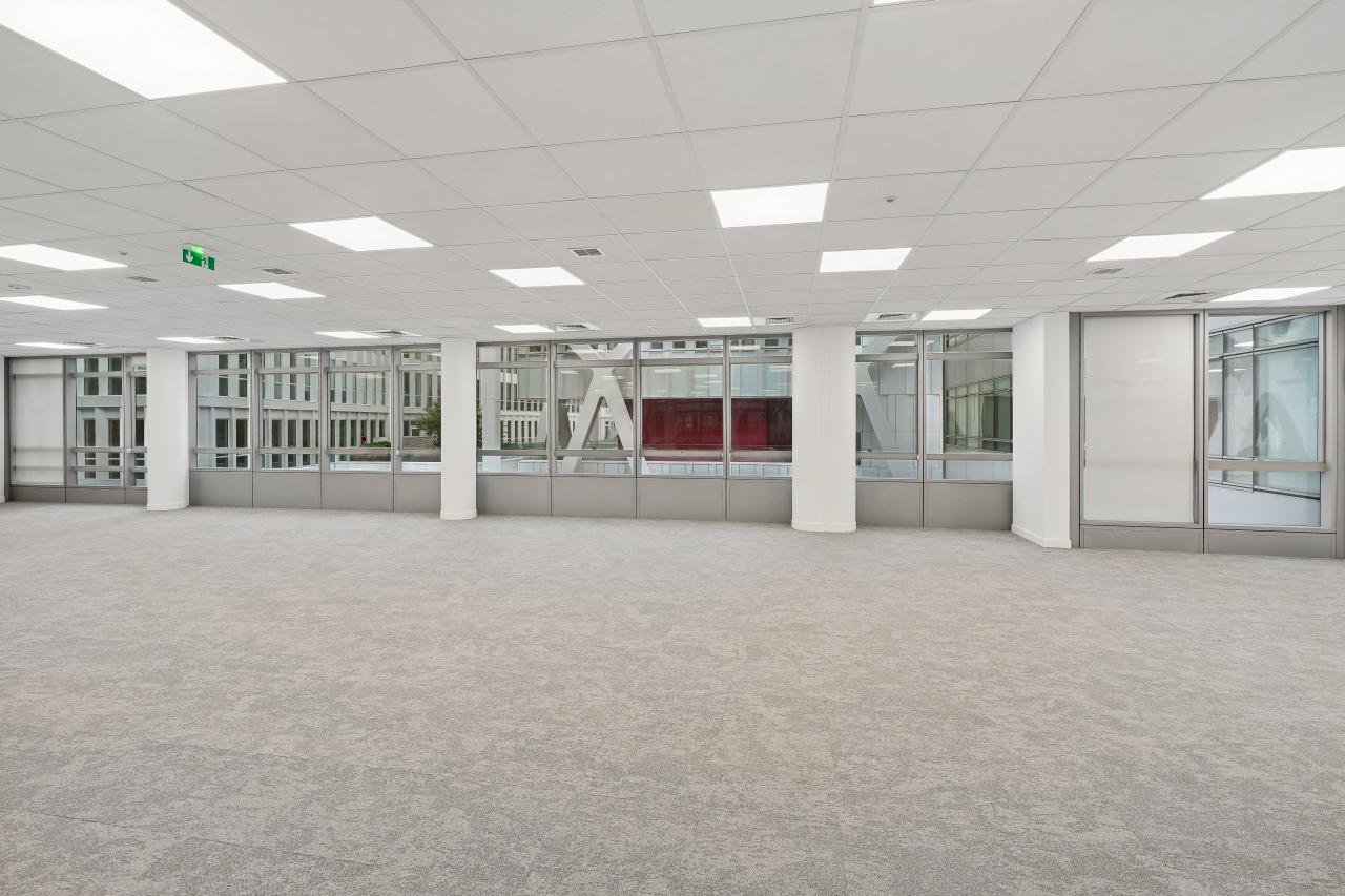 Location bureau Saint-Denis Seine-Saint-Denis OLBUR2100386 3