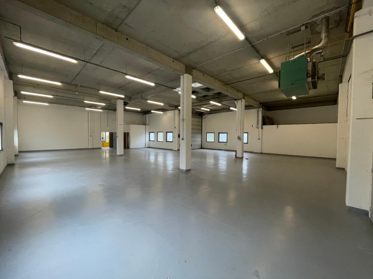 Location local d'activité Villeneuve-la-Garenne Hauts-de-Seine OLACT2531526 1