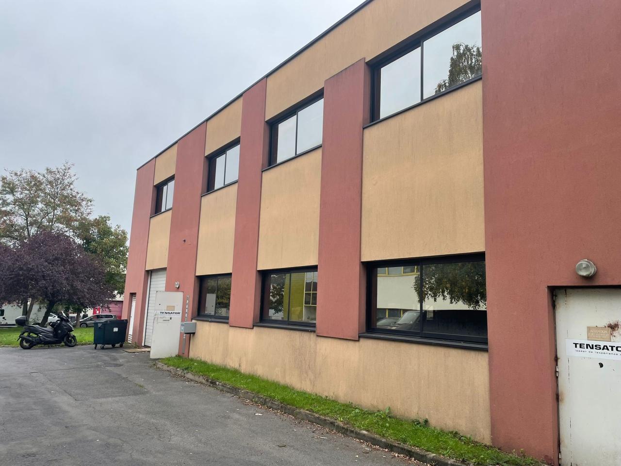 Vente local d'activité Neuilly-Plaisance Seine-Saint-Denis OVACT2536975