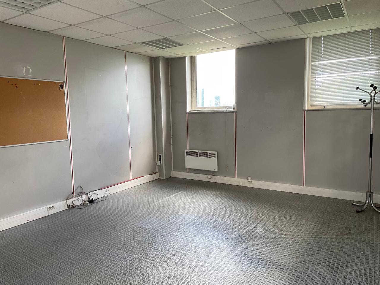 Location local d'activité Saint-Ouen-l'Aumône Val-d'Oise OLACT2314973 4