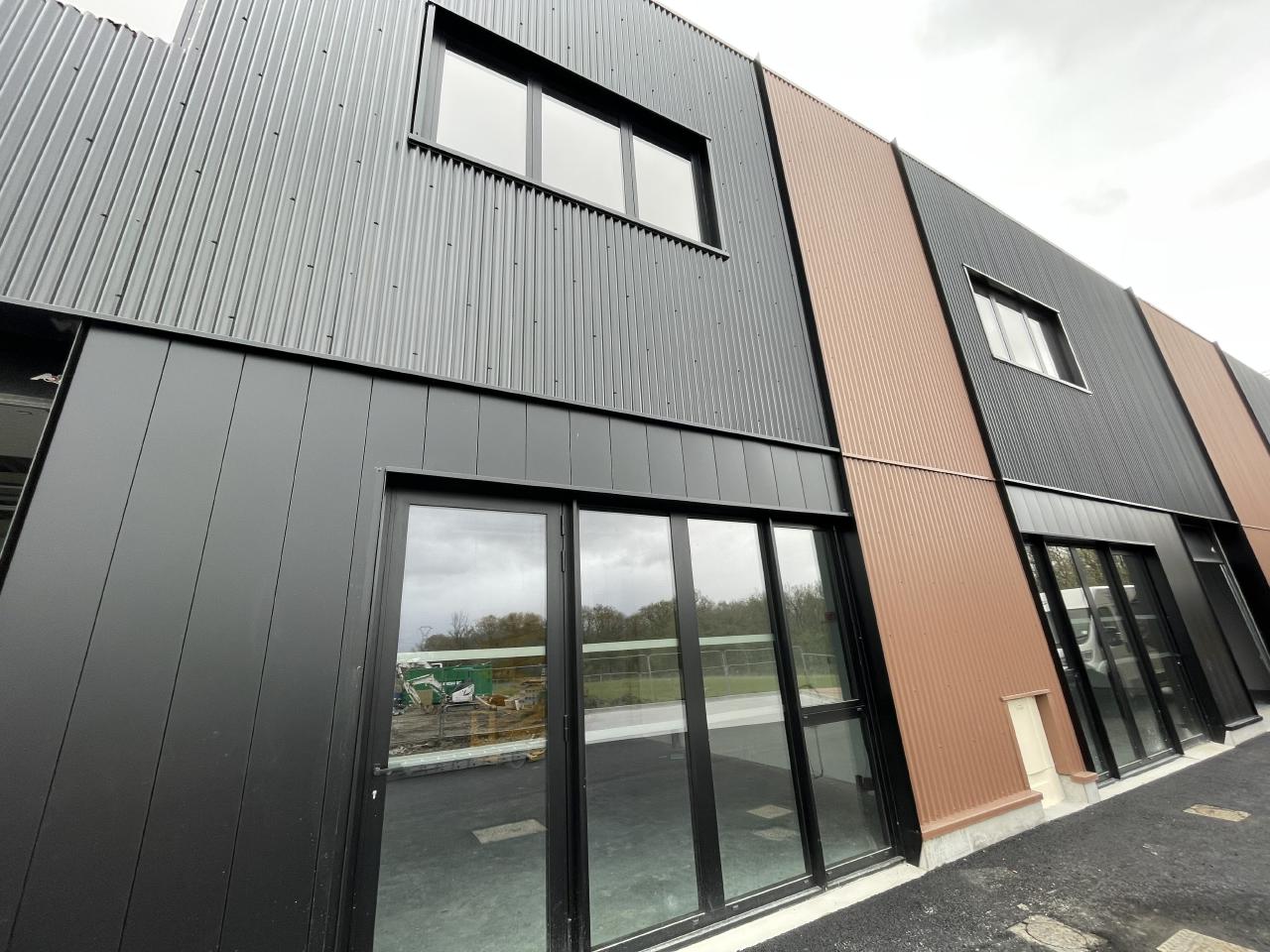 Vente local d'activité Le Bignon Loire-Atlantique OVACT2419896 3