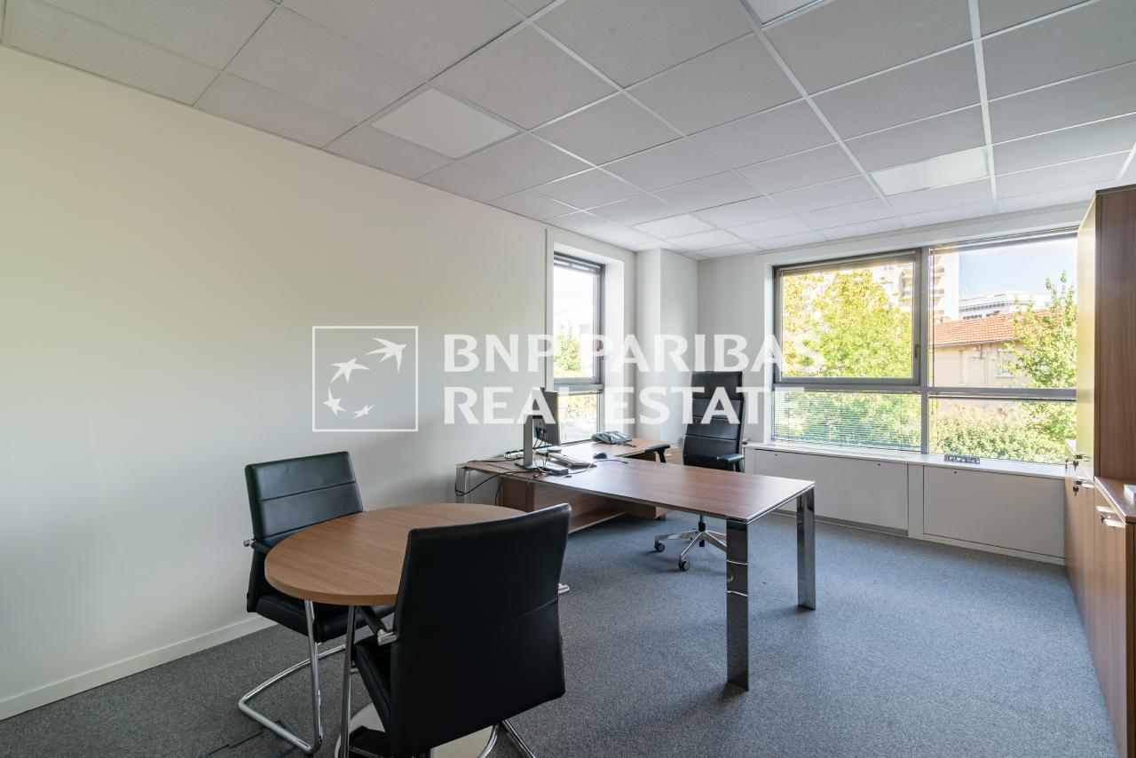 Location bureau Rueil-Malmaison Hauts-de-Seine OLBUR2206355 1