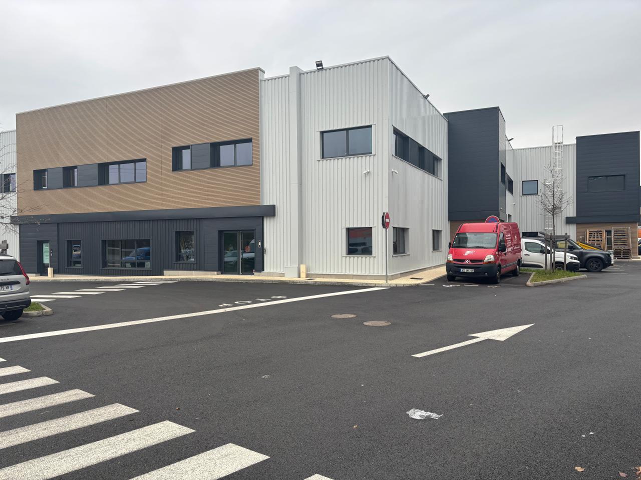 Vente local d'activité Tour-de-Salvagny Rhône OVACT2638872