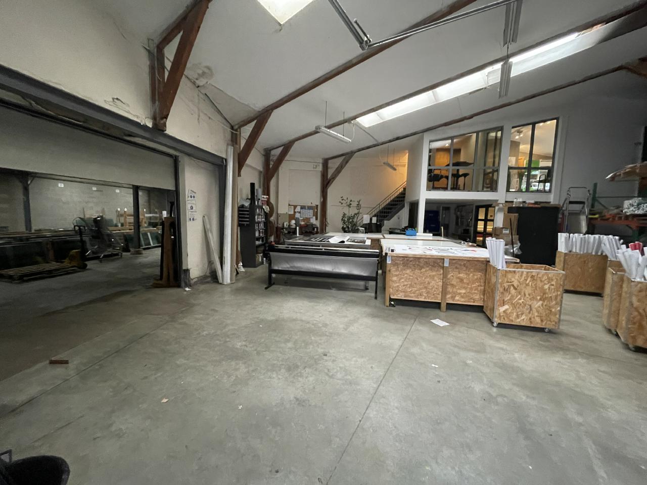 Vente local d'activité Épinay-sous-Sénart Essonne OVACT2419667 1