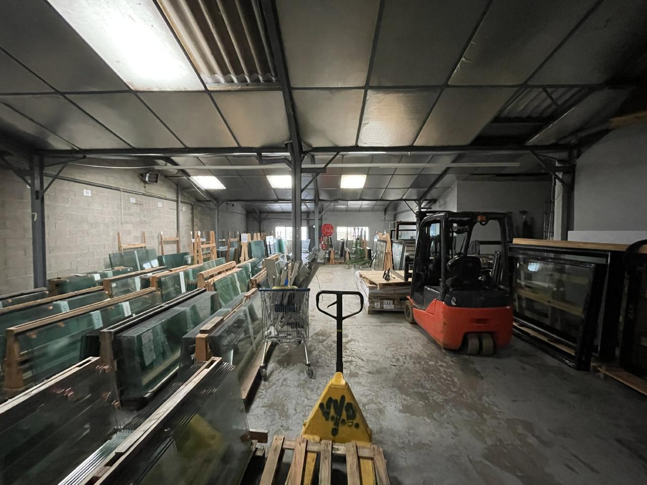 Vente local d'activité Épinay-sous-Sénart Essonne OVACT2419667 2