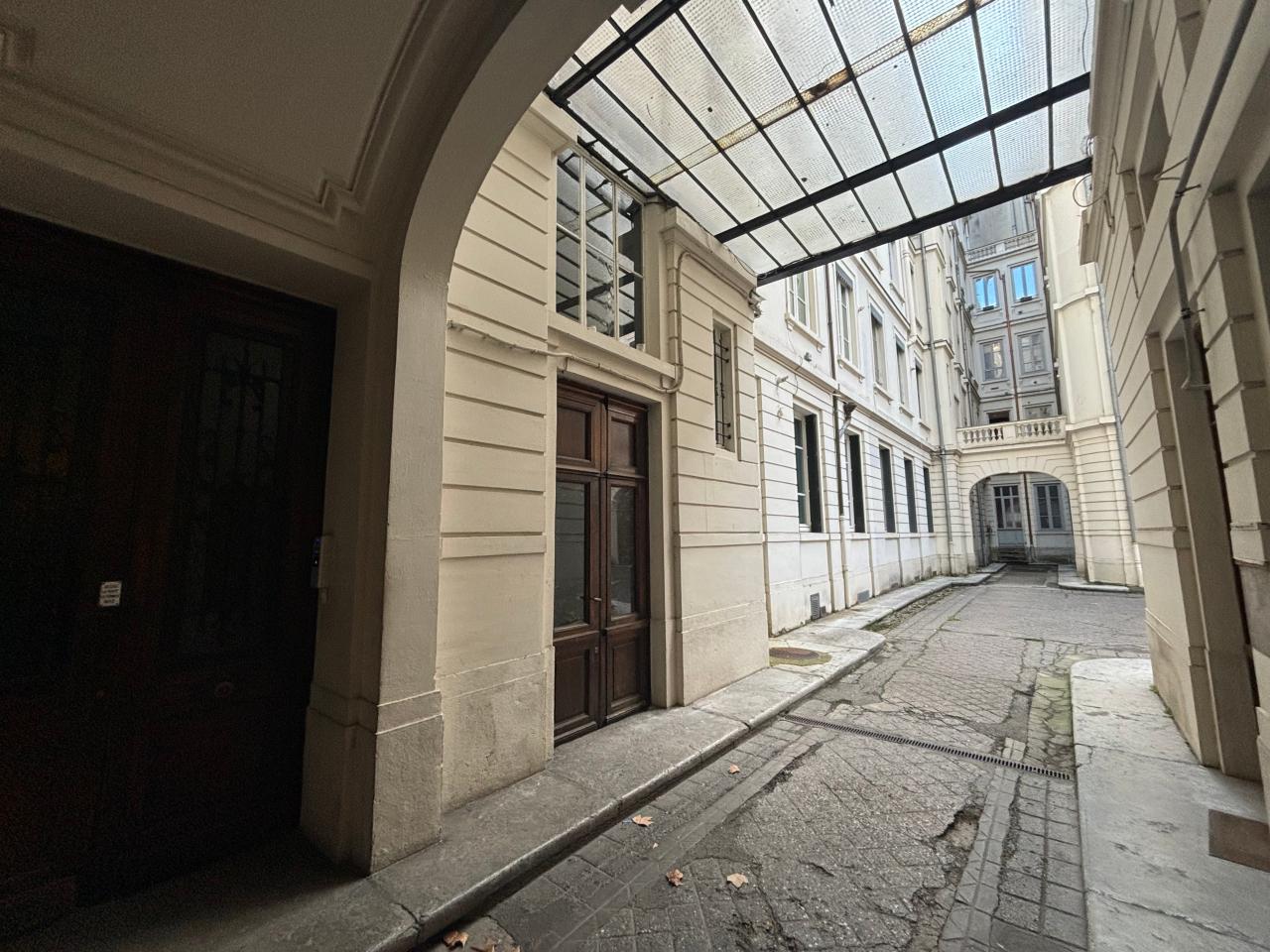 Vente bureau Lyon Rhône OVBUR2425880 3